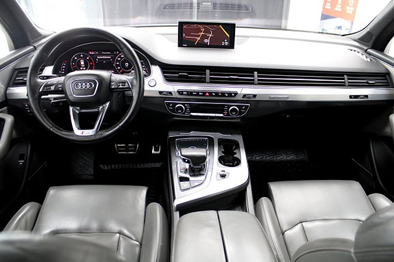 Audi Q7 17 of 26