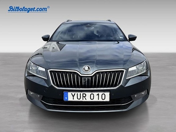 Skoda Superb 2 of 20