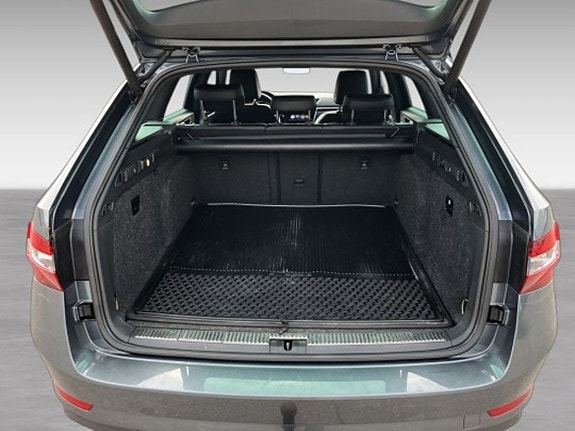 Skoda Superb 20 of 20