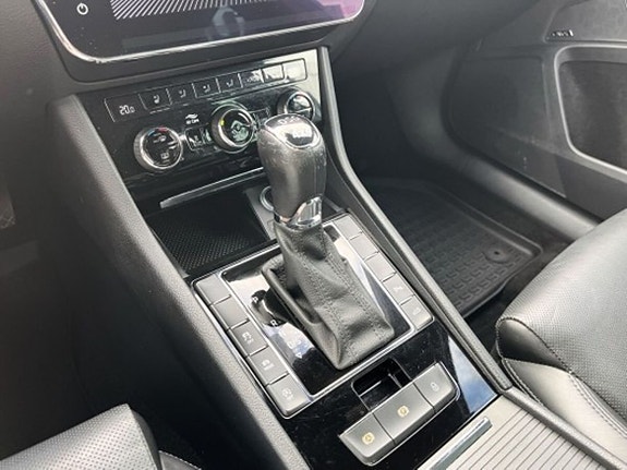 Skoda Superb 19 of 20