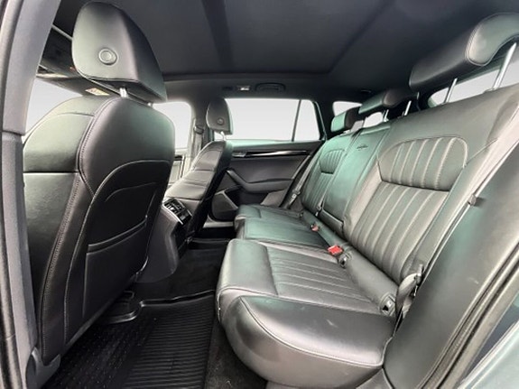 Skoda Superb 11 of 20