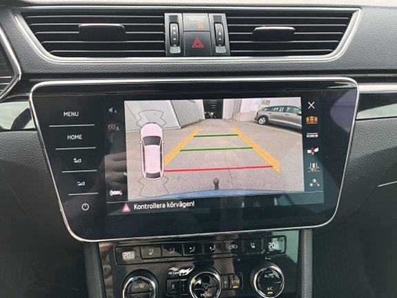 Skoda Superb 17 of 20
