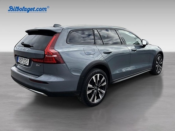 Volvo V60 Cross Country 5 of 20