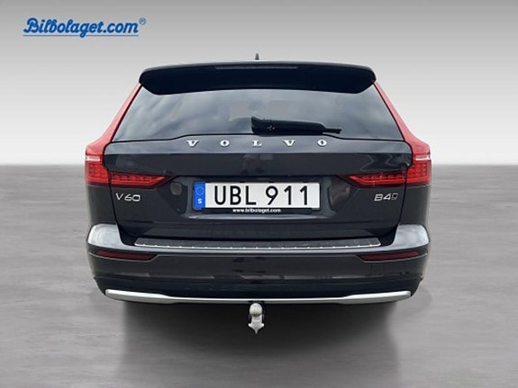 Volvo V60 Cross Country 6 of 20