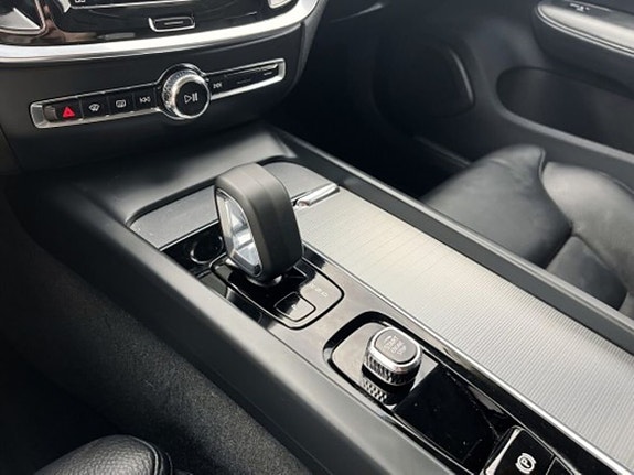 Volvo V60 Cross Country 19 of 20