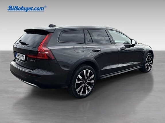 Volvo V60 Cross Country 5 of 20