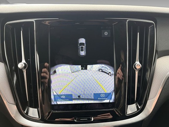 Volvo V60 Cross Country 17 of 20