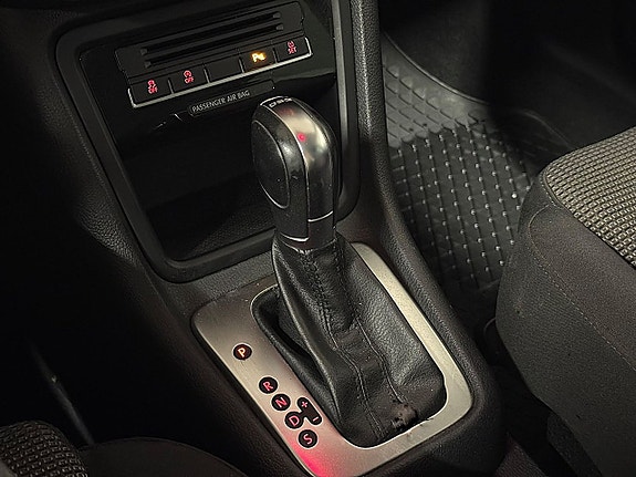 Volkswagen Sharan 17 of 23