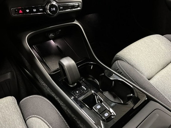 Volvo XC40 19 of 20