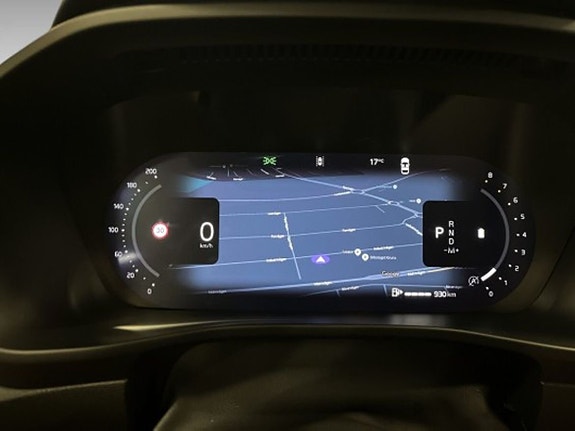 Volvo XC40 15 of 20
