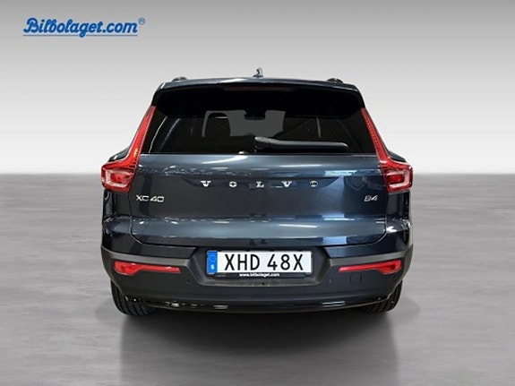 Volvo XC40 6 of 20