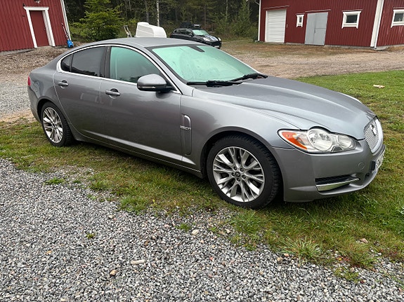 Jaguar XF 5 of 8