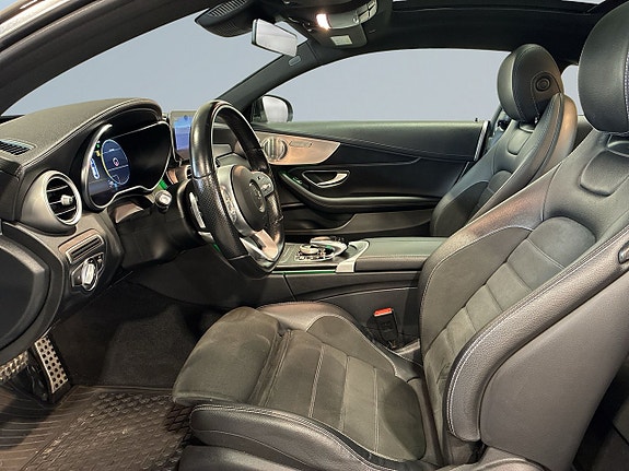 Mercedes-Benz C300 7 of 23