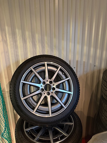 Mercedes-Benz C43 6 of 10