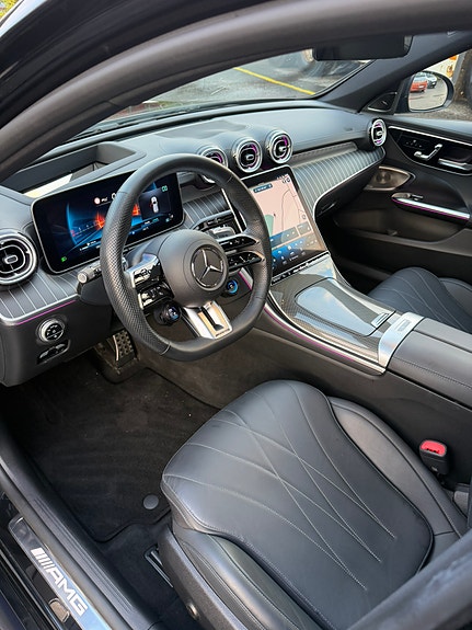 Mercedes-Benz C43 5 of 10