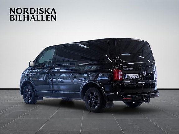 Volkswagen Transporter 5 of 15