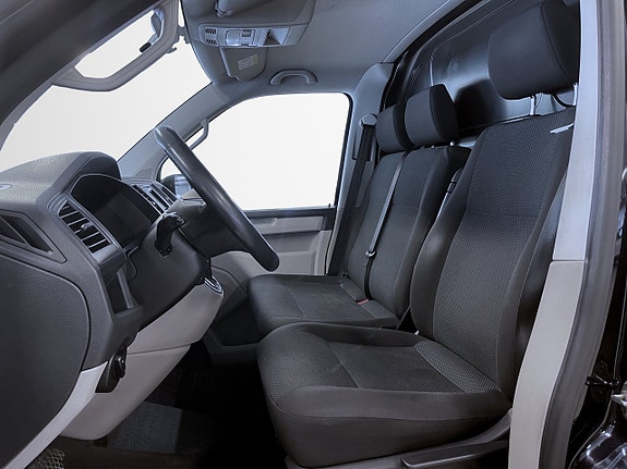 Volkswagen Transporter 6 of 15