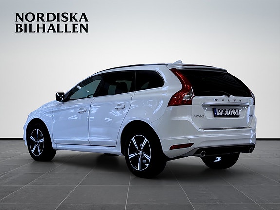 Volvo XC60 5 of 17