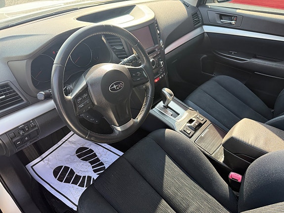 Subaru Outback 5 of 5