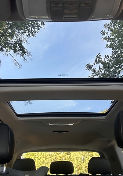 Mercedes-Benz GLK320 12 of 12