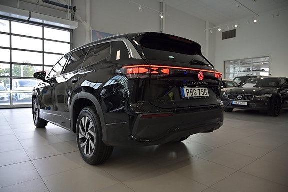 Volkswagen Tayron 8 of 26
