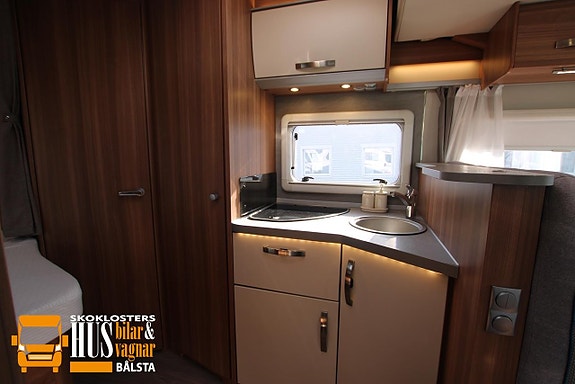 Weinsberg 650 MF Automat Taksäng Dubbelsäng 3165mil 13 of 22