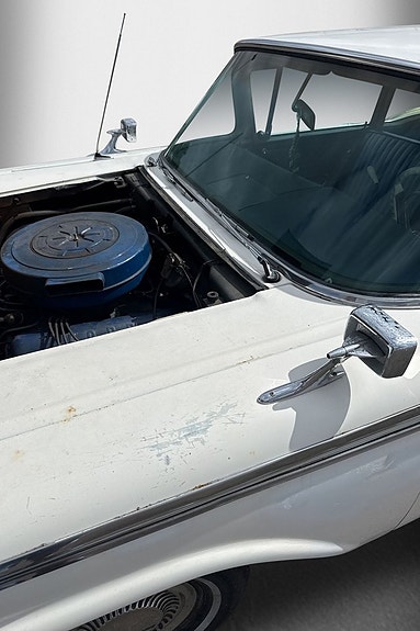 Ford Galaxie 12 of 21