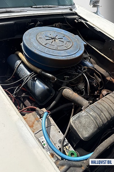 Ford Galaxie 13 of 21