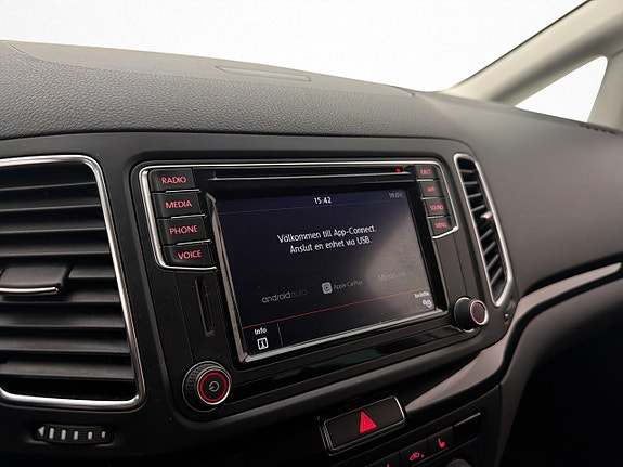 Volkswagen Sharan 18 of 30