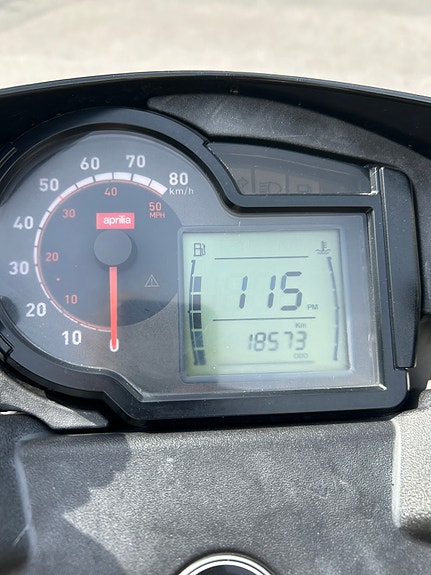 Aprilia SR 50 5 of 5