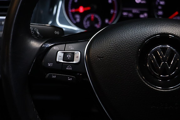 Volkswagen Golf I 18 of 26