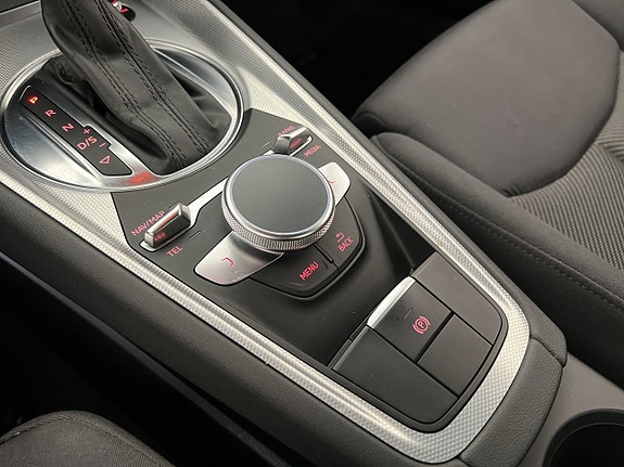 Audi TT 13 of 27