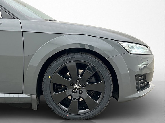 Audi TT 27 of 27
