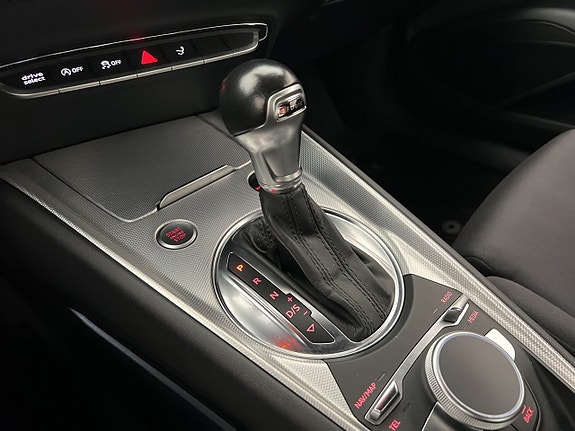 Audi TT 14 of 27