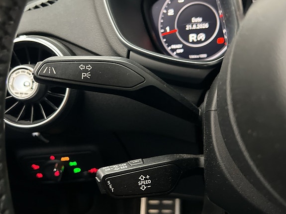Audi TT 20 of 27