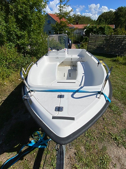 Daycruiser med trailer. 4-takt Tohatsu 20 hk 2 of 2