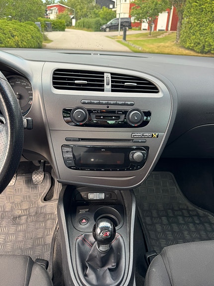 Seat Leon 12 of 19