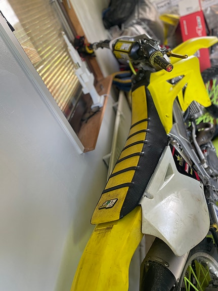 Suzuki RM-Z250 5 of 7