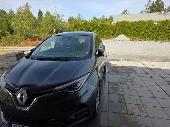 Renault Zoe 2 of 9