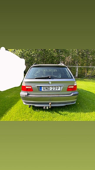 BMW 318i 9 of 17