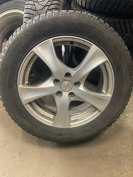 Volvo XC70 22 of 24