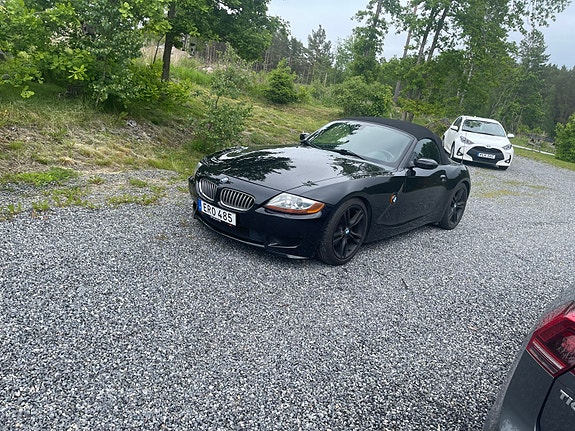 BMW Z4 2 of 5