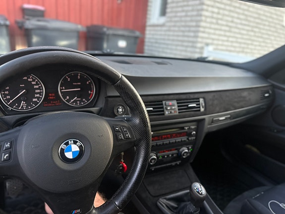 BMW 320d 10 of 11