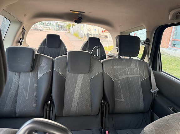 Renault Grand Scenic II 10 of 10