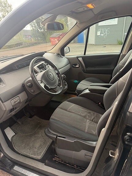 Renault Grand Scenic II 4 of 10