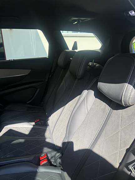 Peugeot 5008 5 of 6