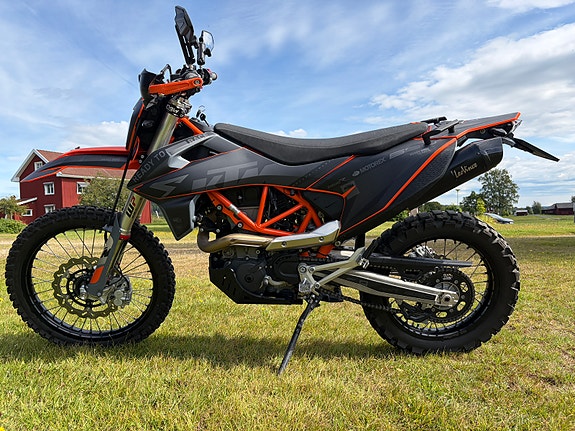 KTM KTM 690 ENDURO R 2 of 12