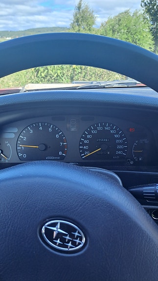 Subaru Legacy 6 of 7