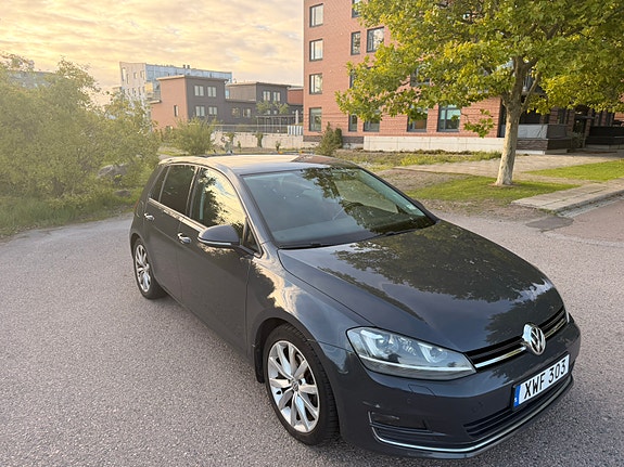 Volkswagen Golf VII 5 of 5