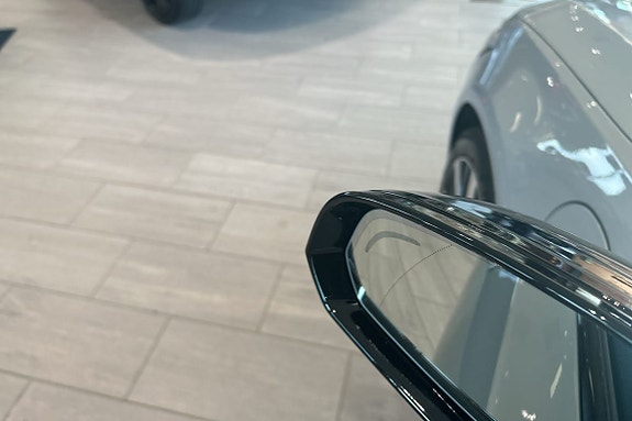 Volvo V90 19 of 30